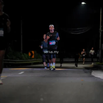 Runner Photo 3627686