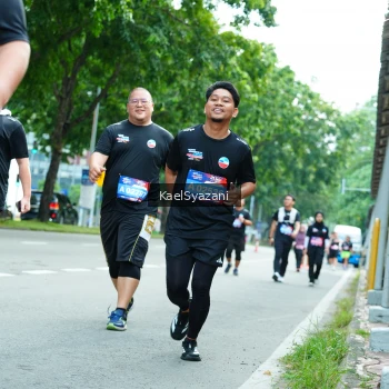 Runner Photo 3627759