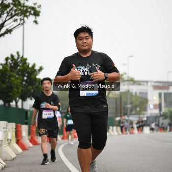Runner Photo 3627774