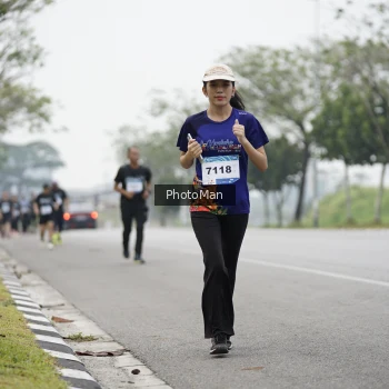 Runner Photo 3627856