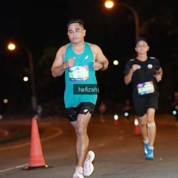 Runner Photo 3628060