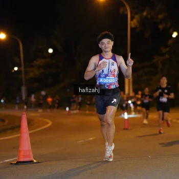 Runner Photo 3628390