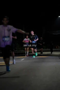 Runner Photo 3628797