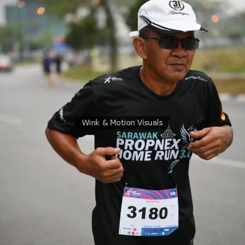 Runner Photo 3628875