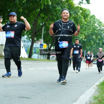 Runner Photo 3629405