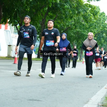 Runner Photo 3629463