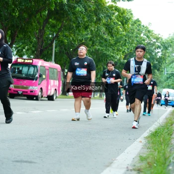 Runner Photo 3629567