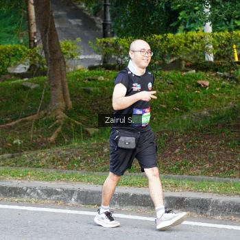 Runner Photo 3629731