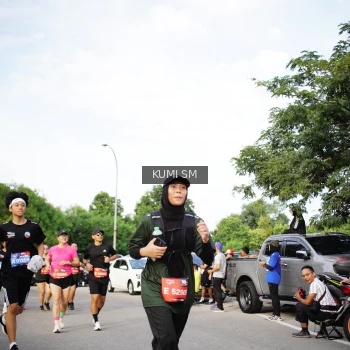 Runner Photo 3629864