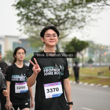 Runner Photo 3630035