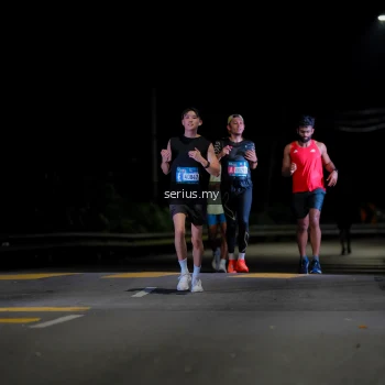 Runner Photo 3630198