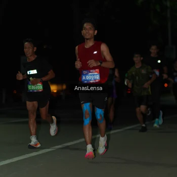 Runner Photo 3630633