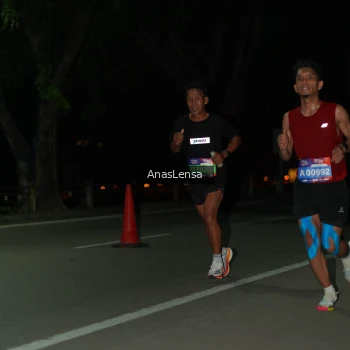 Runner Photo 3630686