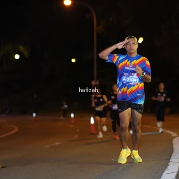 Runner Photo 3630752