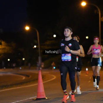 Runner Photo 3630771