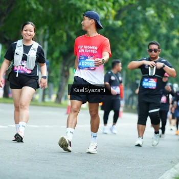 Runner Photo 3630877