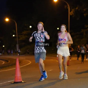 Runner Photo 3631010