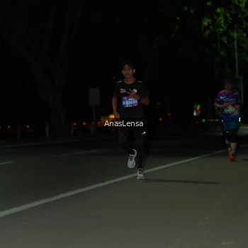 Runner Photo 3631195
