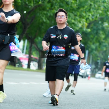 Runner Photo 3631295