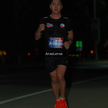 Runner Photo 3631335