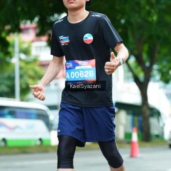 Runner Photo 3631376