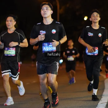 Runner Photo 3631575