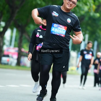 Runner Photo 3631630