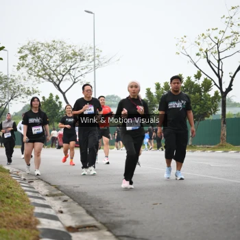 Runner Photo 3631771