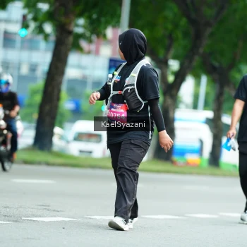 Runner Photo 3631782