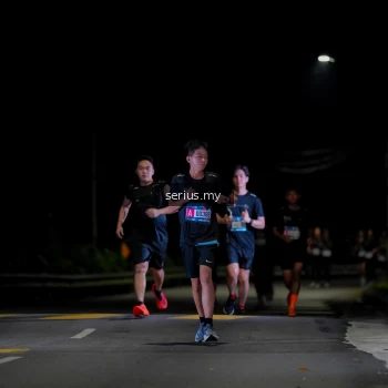 Runner Photo 3631858