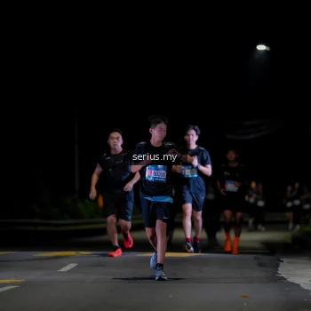 Runner Photo 3631864