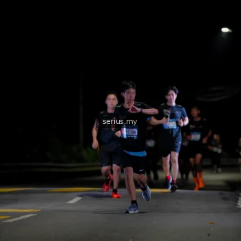 Runner Photo 3631874