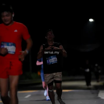 Runner Photo 3632388