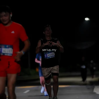 Runner Photo 3632391