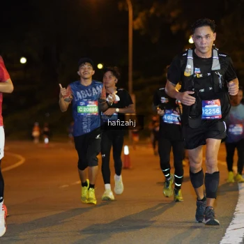 Runner Photo 3632396