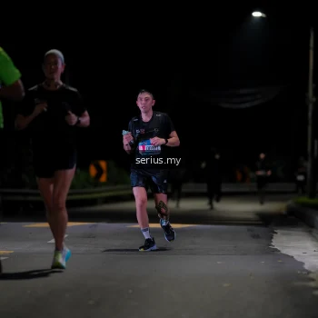 Runner Photo 3632690