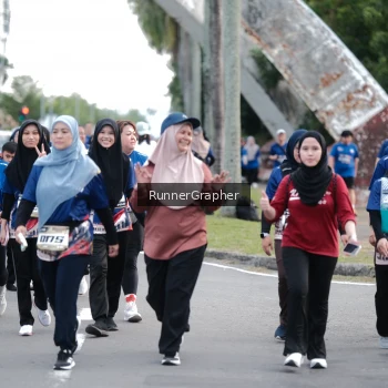 Runner Photo 3632743