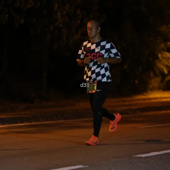 Runner Photo 3632773