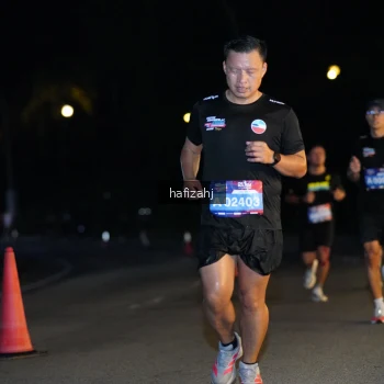 Runner Photo 3633090