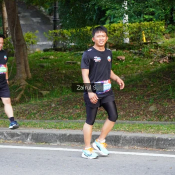 Runner Photo 3633143