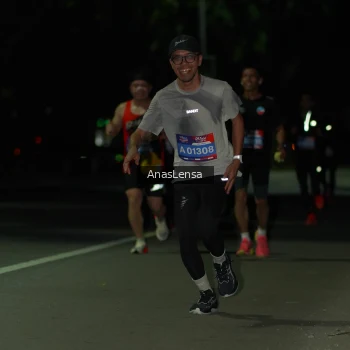Runner Photo 3633149