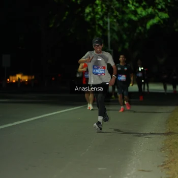 Runner Photo 3633167