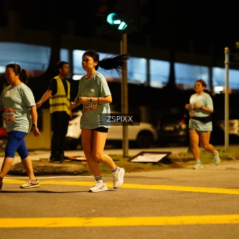Runner Photo 3633196