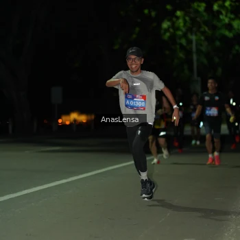 Runner Photo 3633198