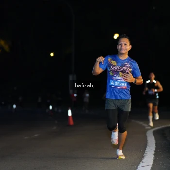 Runner Photo 3633208