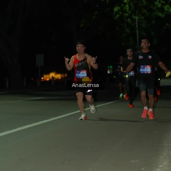 Runner Photo 3633213