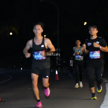 Runner Photo 3633256