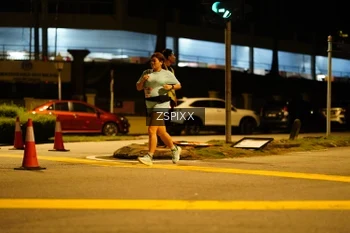 Runner Photo 3633295