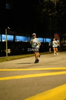 Runner Photo 3633360
