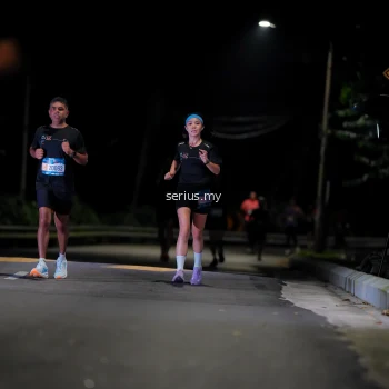Runner Photo 3633370